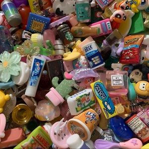 Scoop of 30 Charms for DIYs